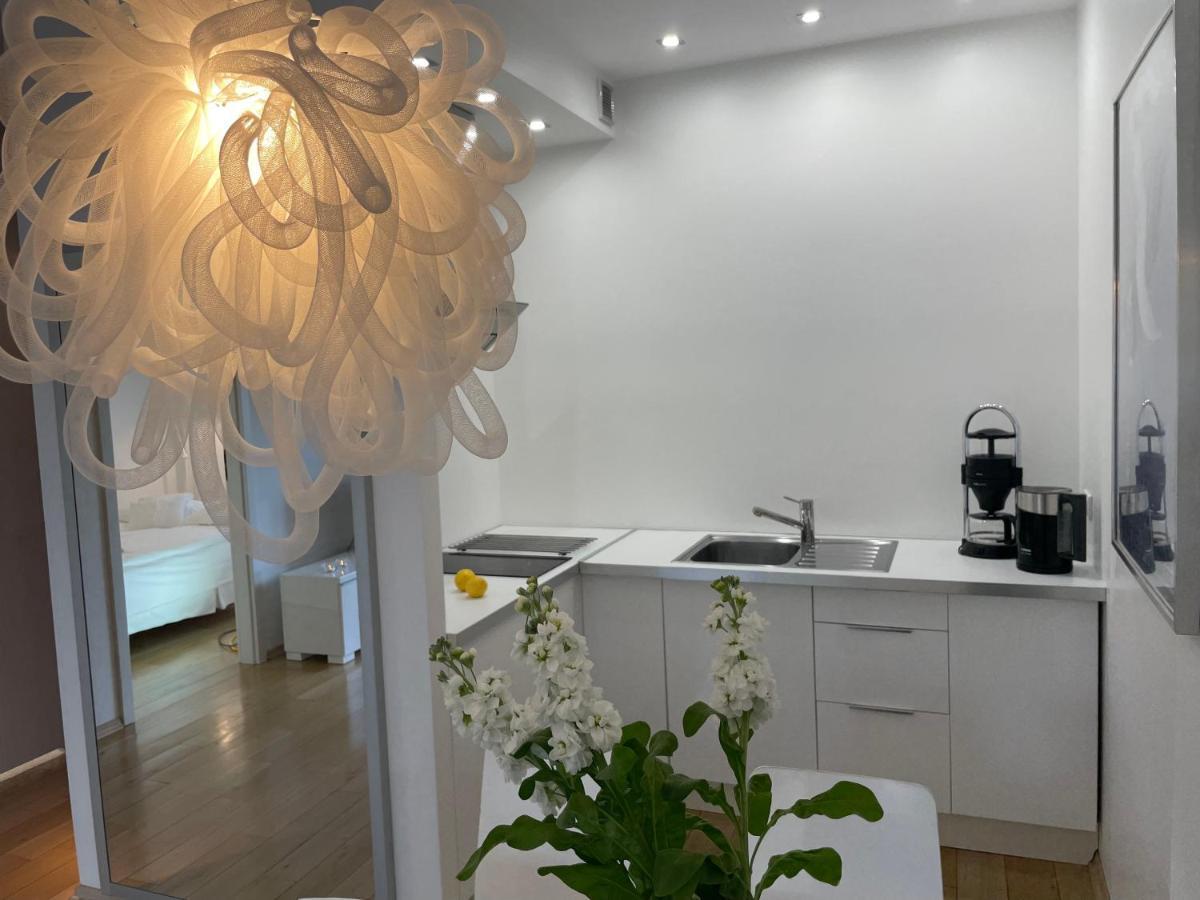 Apartament Przystan W Ustce - 120 M2 - 200 M Od Plazy Mickiewicza 2 Ustka Buitenkant foto