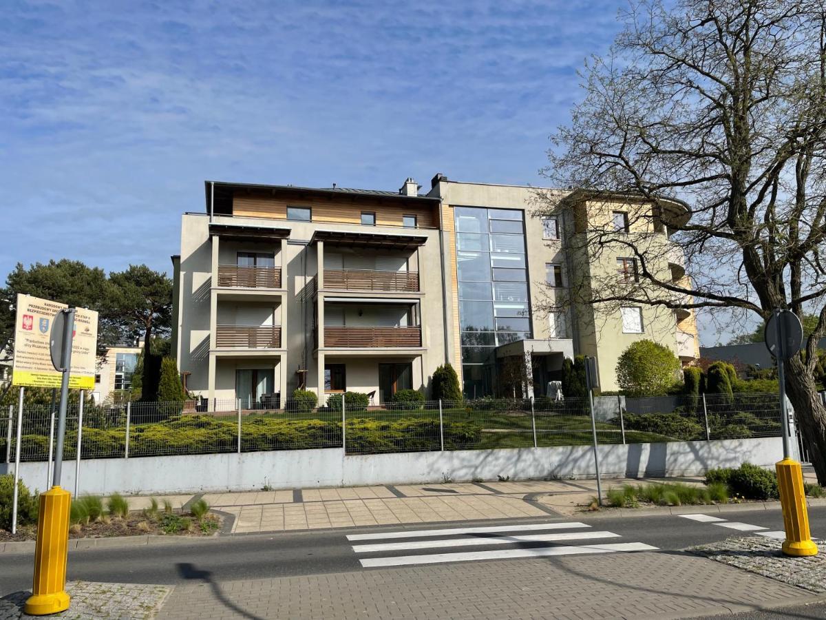 Apartament Przystan W Ustce - 120 M2 - 200 M Od Plazy Mickiewicza 2 Ustka Buitenkant foto