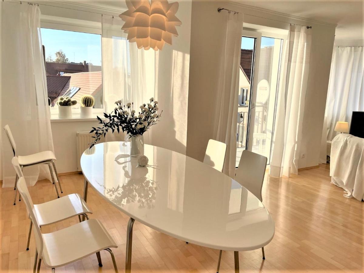 Apartament Przystan W Ustce - 120 M2 - 200 M Od Plazy Mickiewicza 2 Ustka Buitenkant foto
